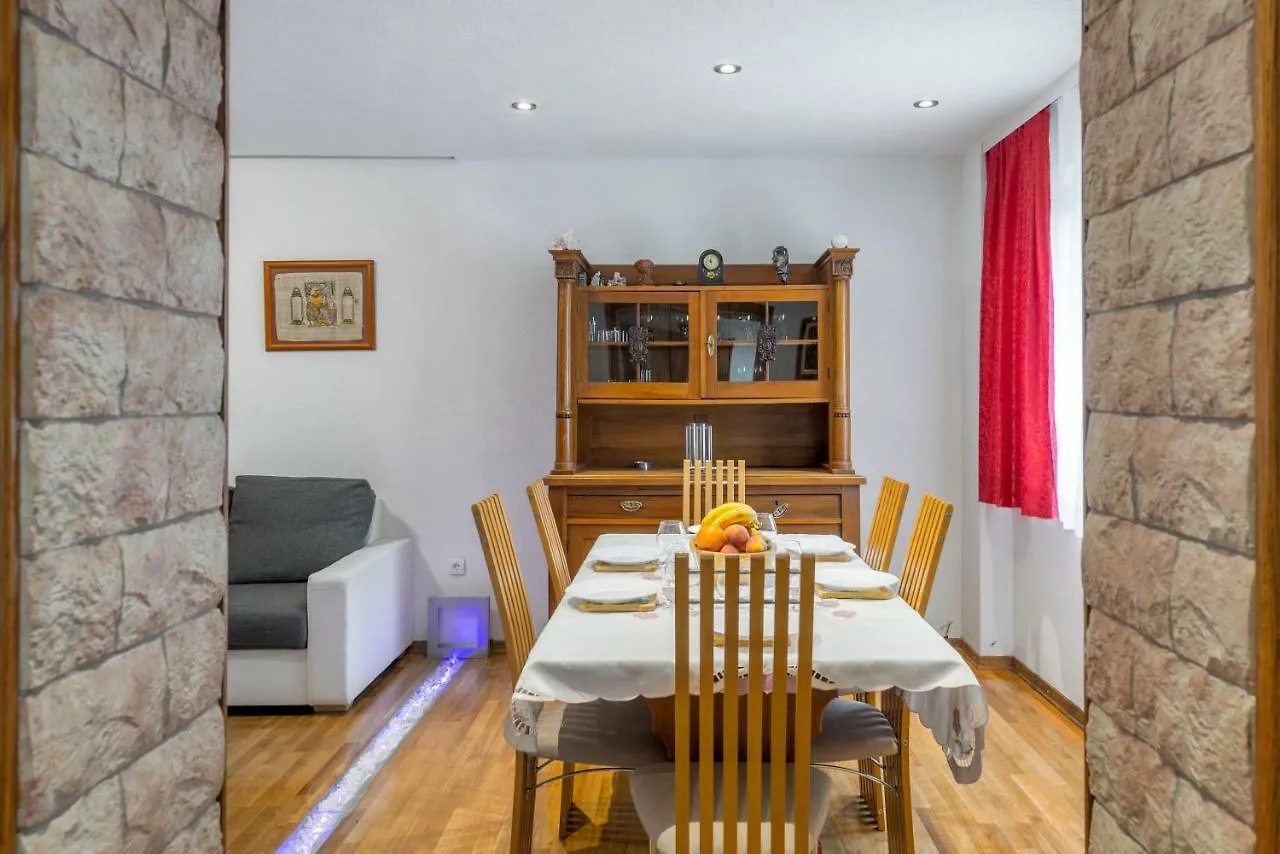Apartment Antonia Split